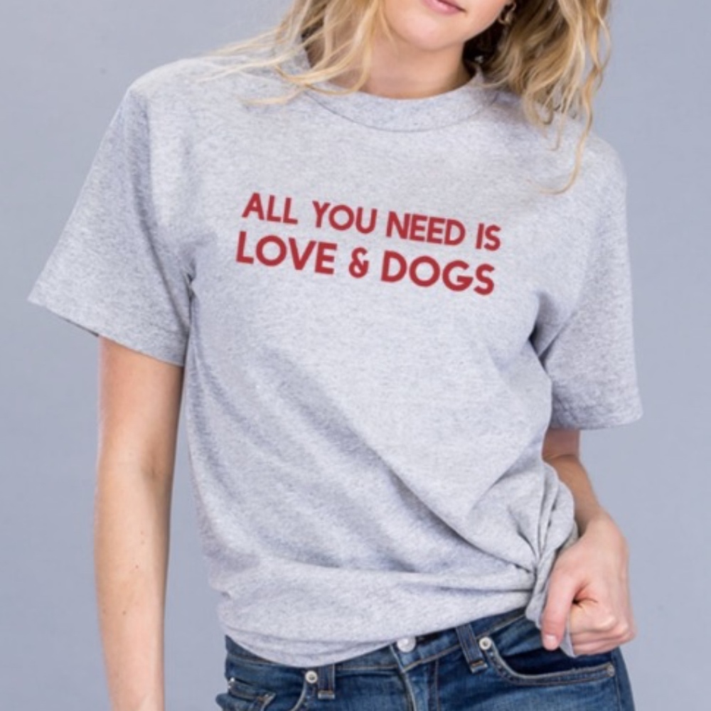 Love & Dogs Tee